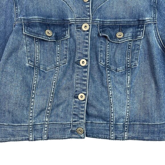 Torrid Women’s Denim Cropped Jacket Size 4 (26) Blue Button Front Short Sleeve - Picture 3 of 9